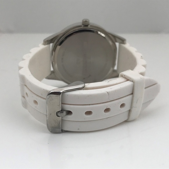 Game Time Women NY Watch White Silicon Rubber Band - Picture 8 of 8